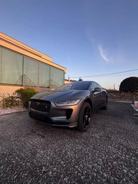 Cinzento Usado 2018 Jaguar I-Pace R-Dynamic SUV | € 23.899 (Bom preço) - Imagem 1/4