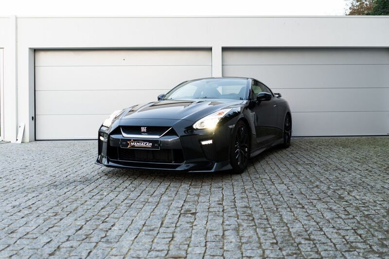 Preto Usado 2017 Nissan GT-R Black Edition Coupé | € 149.900 - Imagem 1/4