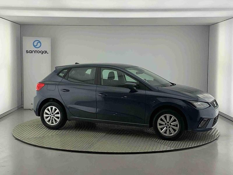 Cinzento Usado 2024 Seat Ibiza Style | € 17.490 (Preço justo) - Imagem 1/4