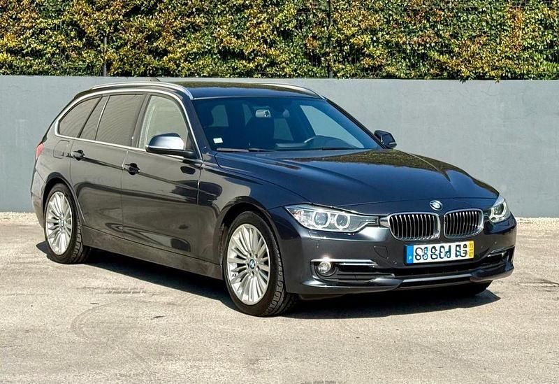 Usado 2015 BMW 318 Luxury Line Sedan | € 17.000 - Imagem 1/4