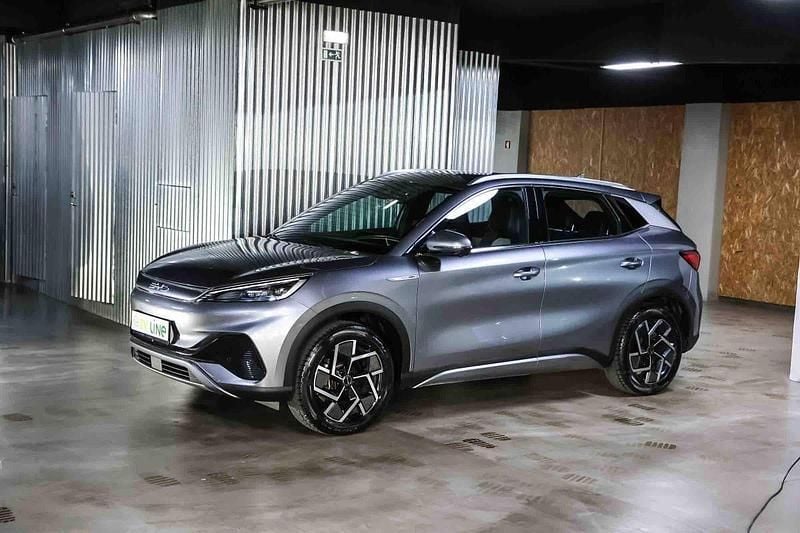 Cinzento Usado 2023 BYD Atto 3 SUV | € 27.990 (Preço justo) - Imagem 1/4