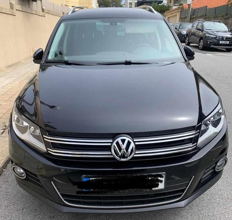 Usado VW Tiguan 160 HP (117 kW) 2011 Preto SUV