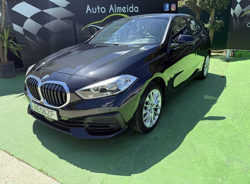 Preto Usado 2021 BMW 116 Advantage Citadino | € 21.950 (Preço justo) - Imagem 1/4