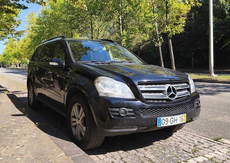 Usado 2008 Mercedes GL320 SUV | € 21.500 - Imagem 1/4