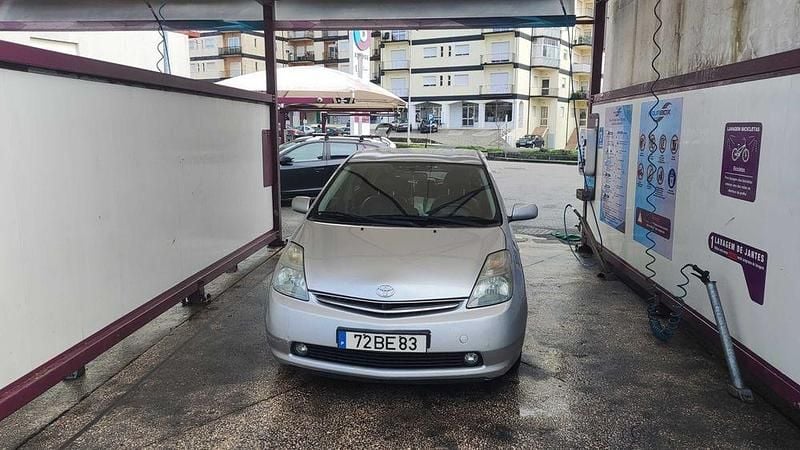 Usado Toyota Prius 122 HP (89 kW) 2006 Citadino