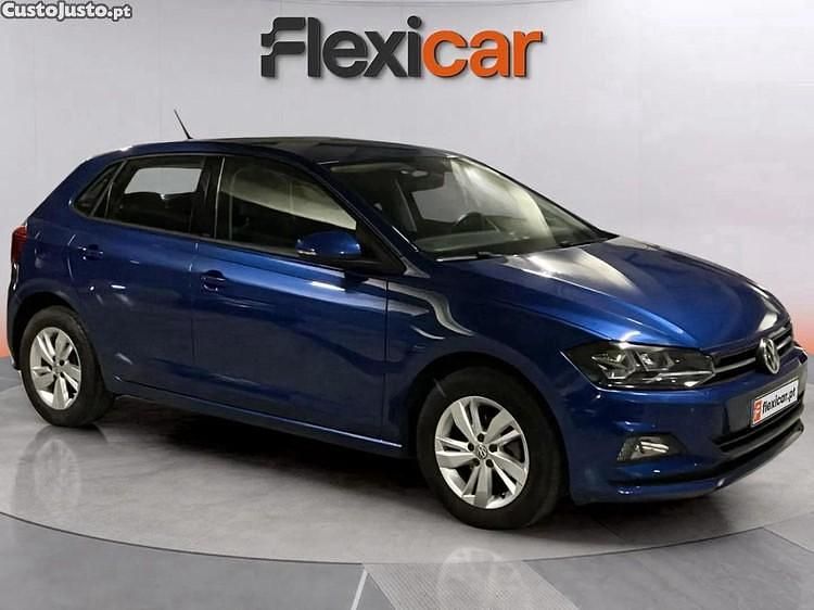 Usado VW Polo 95 HP (69 kW) 2019 Azul Citadino
