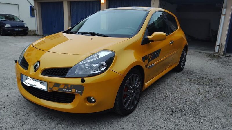 Usado 2007 Renault Clio R.S. R.S. Citadino | € 23.500 - Imagem 1/4