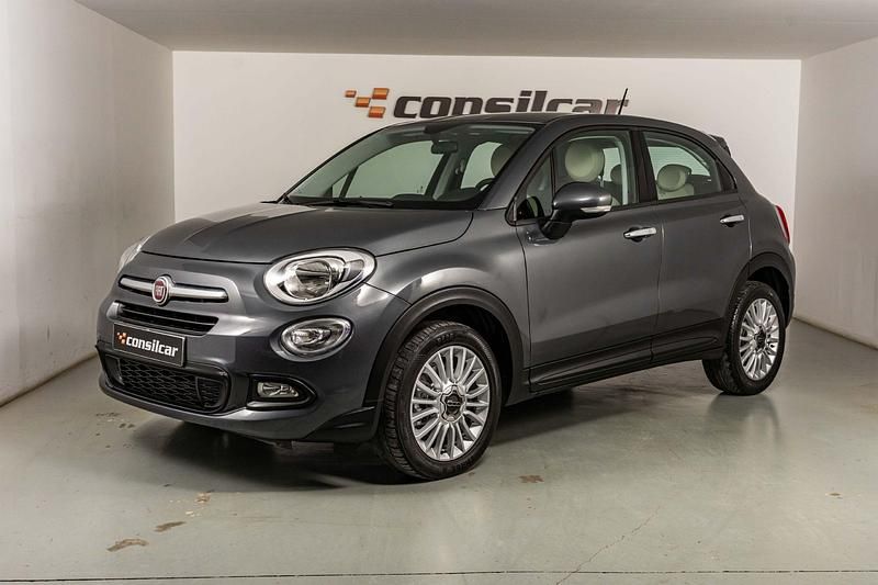 Cinza Usado 2017 Fiat 500X Lounge SUV | € 10.890 (Preço justo) - Imagem 1/4