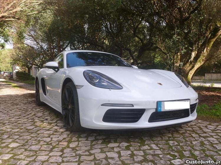 Usado Porsche 718 Cayman 300 HP (220 kW) 2018 Branco Coupé