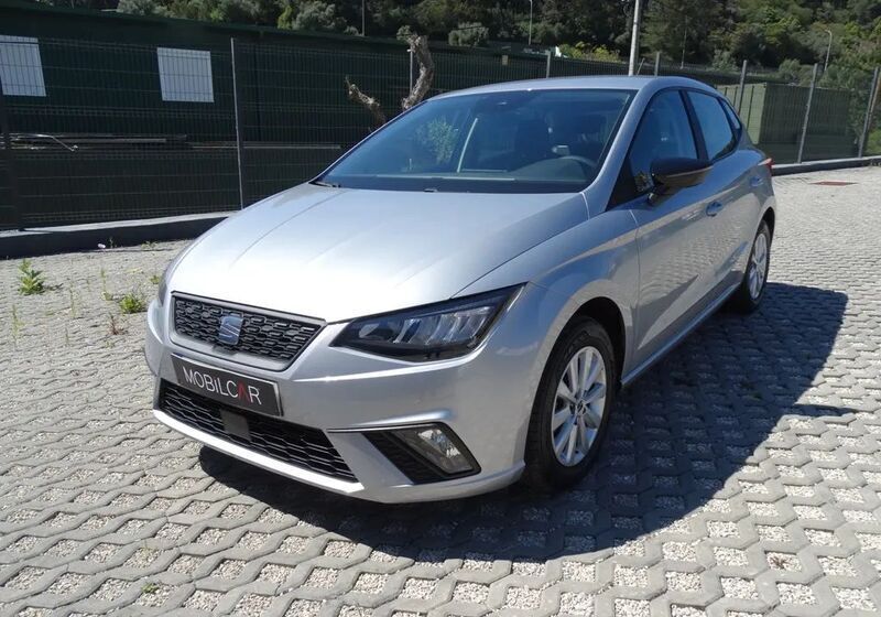 Cinza Usado 2022 Seat Ibiza Style | € 13.300 (Preço justo) - Imagem 1/4