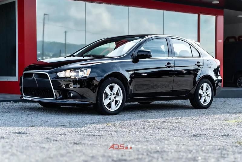 Preto Usado 2010 Mitsubishi Lancer Sportback Invite | € 7.350 - Imagem 1/4