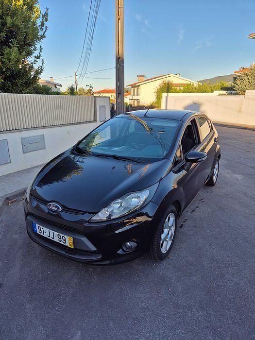 Usado 2010 Ford Fiesta Citadino | € 5.000 (Preço justo) - Imagem 1/4