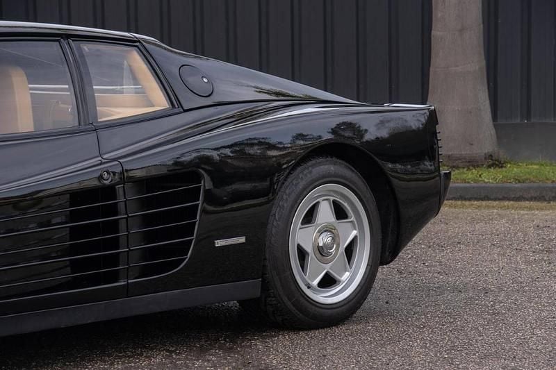 Usado Ferrari Testarossa 390 HP (286 kW) 1987 Preto Coupé