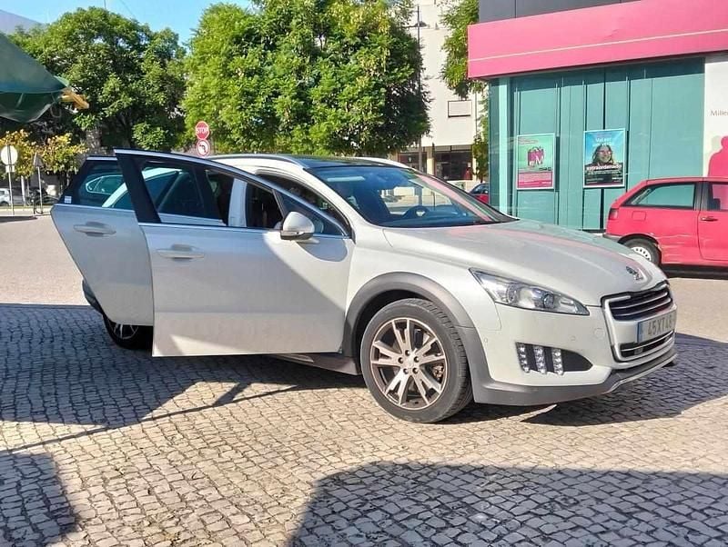 Usado Peugeot 508 RXH 200 HP (147 kW) 2012 Branco Carrinha