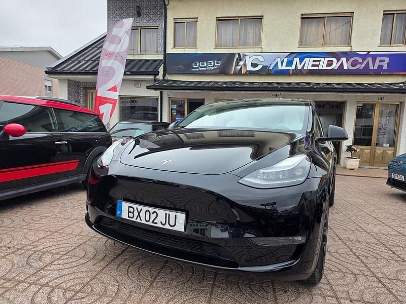 Preto Usado 2023 Tesla Model Y SUV | € 39.990 (Preço justo) - Imagem 1/4