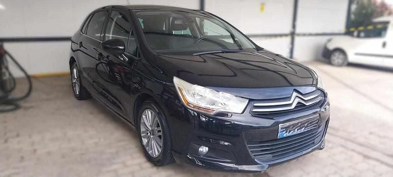 Usado Citroën C4 Seduction 115 HP (84 kW) 2013 Preto Sedan