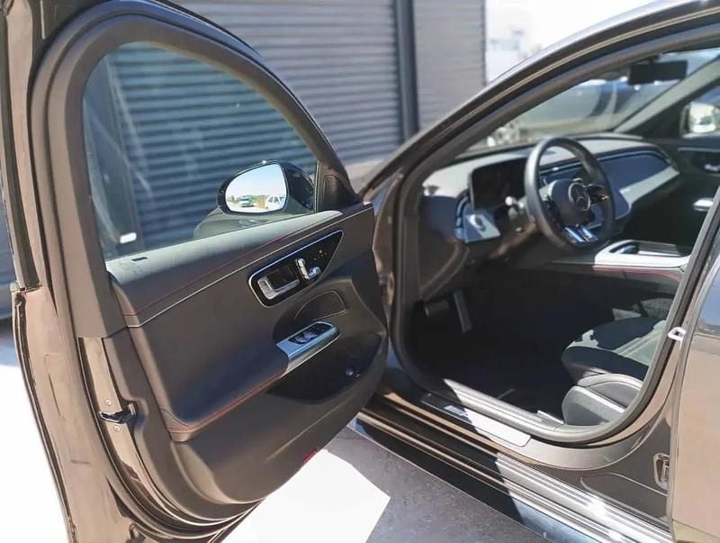 Usado Mercedes E53 AMG AMG 449 HP (330 kW) 2024 Cinza graphite Sedan