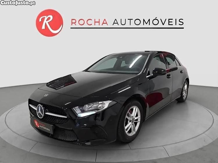 Usado Mercedes A180 Executive 115 HP (84 kW) 2019 Preto Sedan