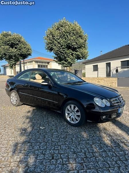 Preto Usado 2005 Mercedes CLK200 Elegance Coupé | € 10.900 (Bom preço) - Imagem 1/1