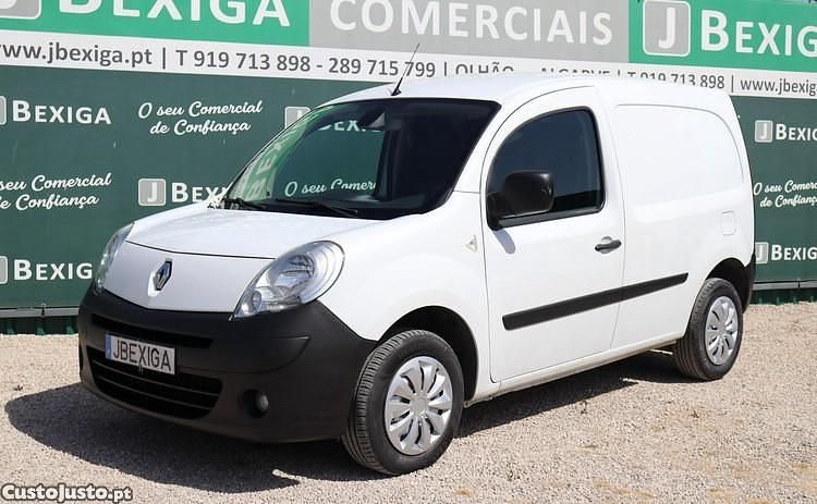 Branco Usado 2011 Renault Kangoo Monovolume | € 4.500 - Imagem 1/1