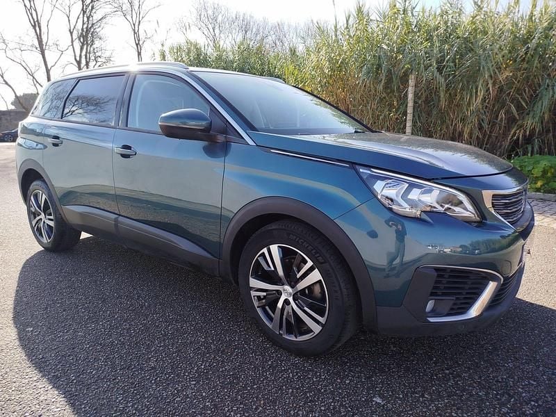 Verde Usado 2018 Peugeot 5008 Crossway SUV | € 19.900 (Preço justo) - Imagem 1/4