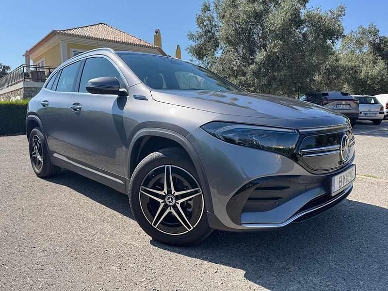 Usado Mercedes EQA250 139 kW (190 HP) 2021 Cinzento SUV