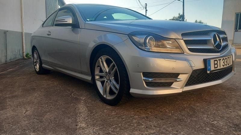 Usado Mercedes C220 AMG 170 HP (125 kW) 2013 Coupé