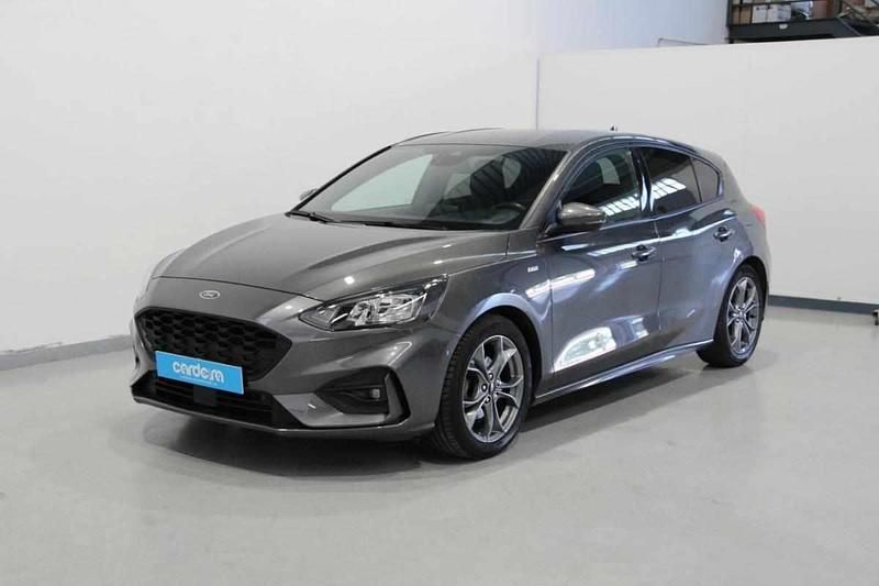 Cinzento Usado 2020 Ford Focus Citadino | € 16.490 (Preço justo) - Imagem 1/4