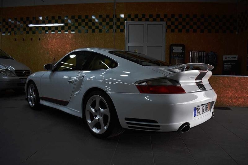 Usado Porsche 911 Turbo 420 HP (308 kW) 2001 Branco Coupé