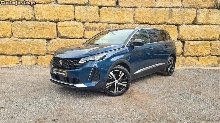 Azul Usado 2022 Peugeot 5008 GT Monovolume | € 35.500 (Preço elevado) - Imagem 1/1