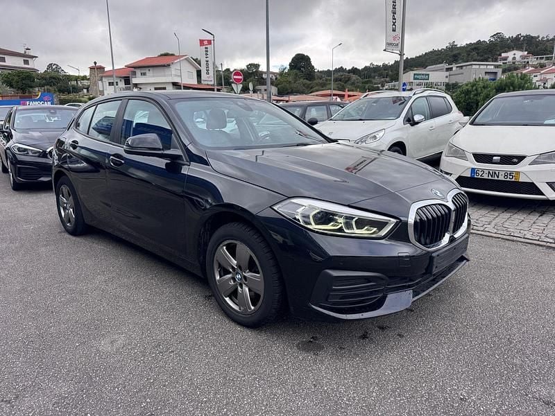 Preto Usado 2020 BMW 116 Citadino | € 19.980 (Bom preço) - Imagem 1/4