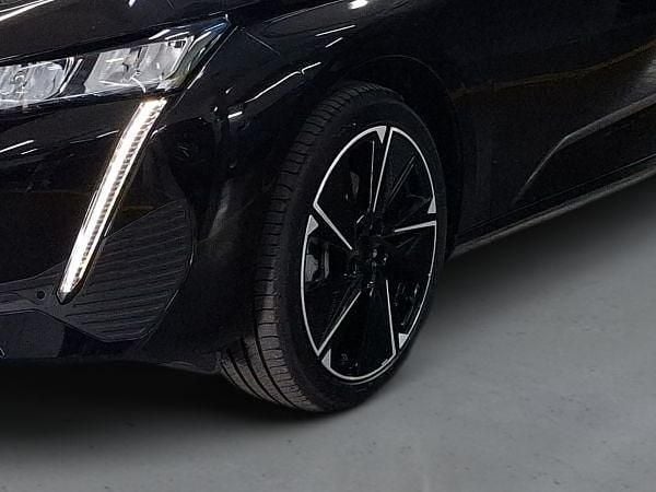 Usado Peugeot 308 SW Allure 114 kW (156 HP) 2025 Preto Carrinha