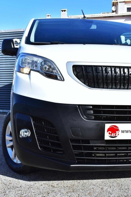 Usado Peugeot Expert 122 HP (89 kW) 2018 Branco Van