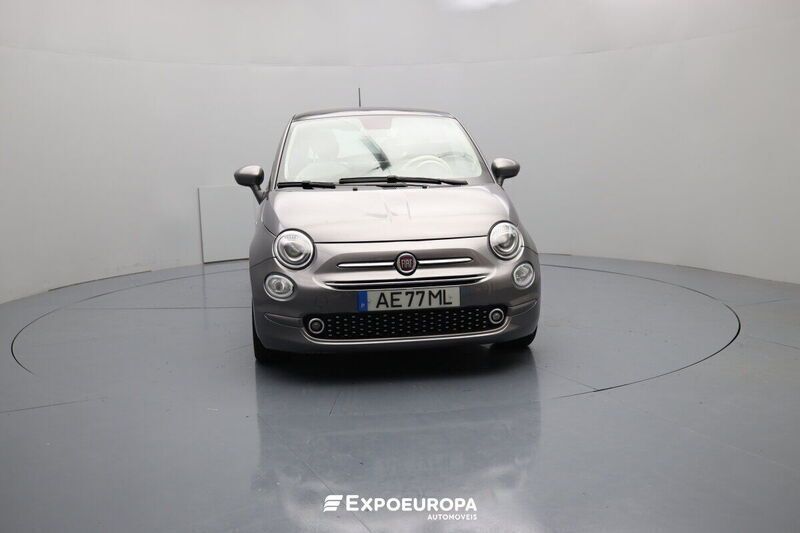 Cinzento Usado 2020 Fiat 500 Lounge Citadino | € 12.890 (Preço justo) - Imagem 1/4