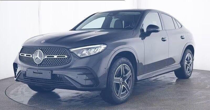 Preto Usado 2024 Mercedes GLC300 AMG Coupé | € 79.990 - Imagem 1/4