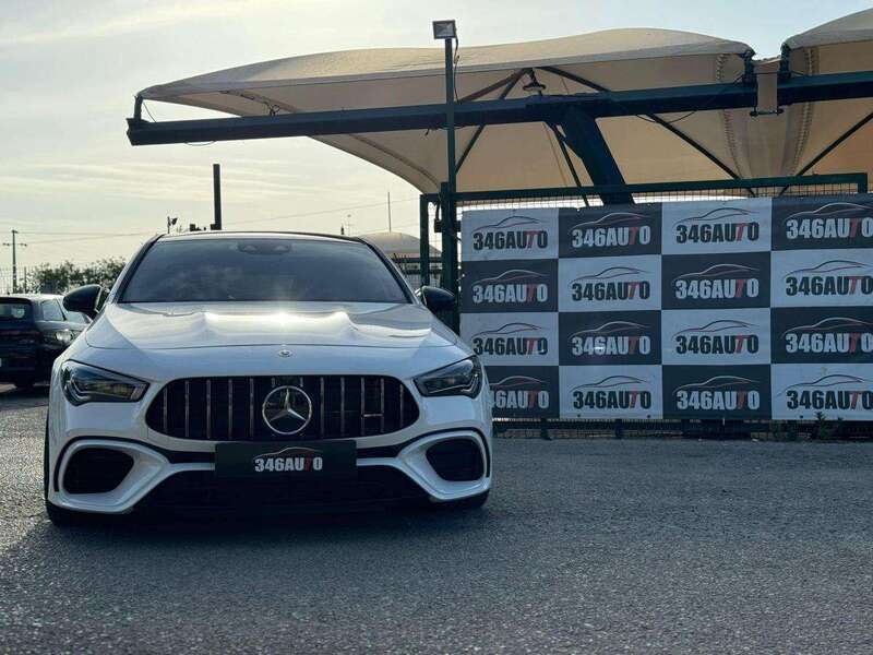 Branco Usado 2020 Mercedes CLA45 AMG Shooting Brake AMG Carrinha | € 69.990 - Imagem 1/4