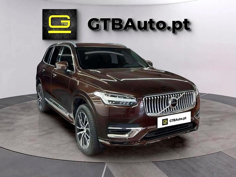 Castanho Usado 2020 Volvo XC90 Inscription SUV | € 52.900 - Imagem 1/4