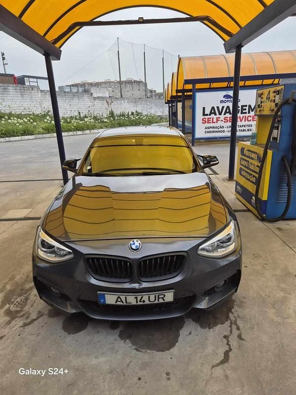 Cinzento Usado 2015 BMW 116 Citadino | € 12.500 - Imagem 1/4