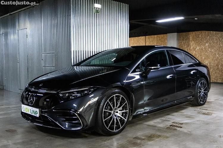 Usado Mercedes EQS580 384 kW (523 HP) 2022 Branco Sedan