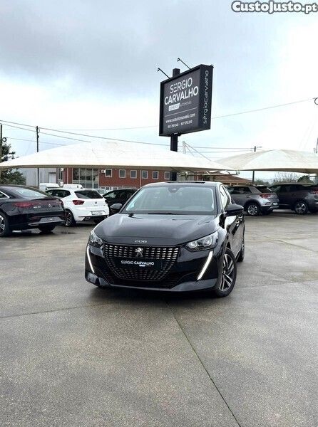 Preto Usado 2023 Peugeot 208 Allure Citadino | € 18.500 (Preço justo) - Imagem 1/1