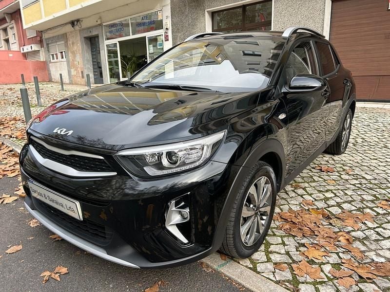 Preto Usado 2022 Kia Stonic SUV | € 15.600 (Bom preço) - Imagem 1/4