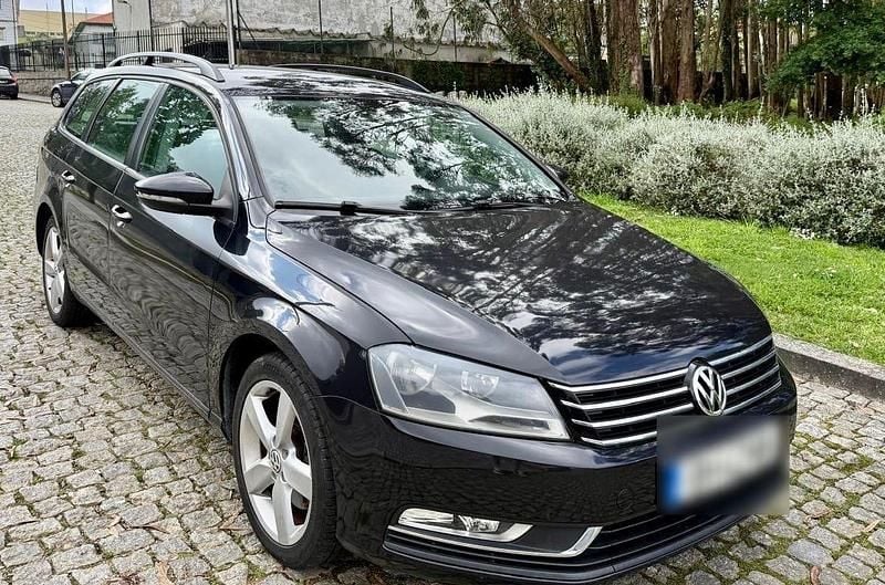Preto Usado 2011 VW Passat Sportline Carrinha | € 6.750 - Imagem 1/4