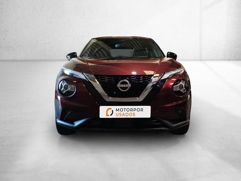 Usado Nissan Juke N-Connecta 114 HP (83 kW) 2024 Vermelho SUV
