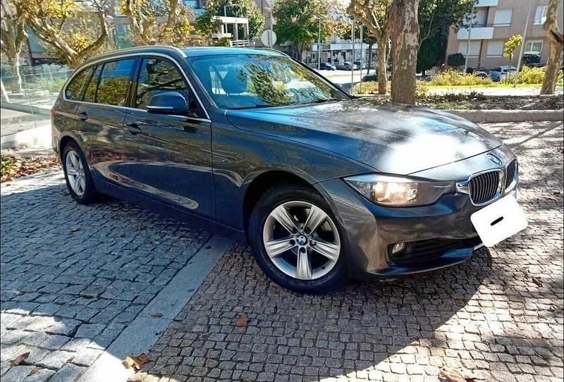 Usado 2013 BMW 318 Sport Line Carrinha | € 10.500 (Bom preço) - Imagem 1/4