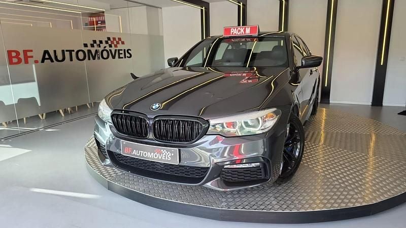 Preto Usado 2018 BMW 530e iPerformance Sedan | € 26.900 (Preço elevado) - Imagem 1/4