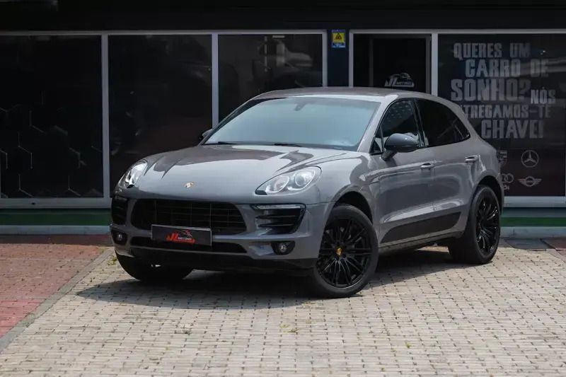 Usado Porsche Macan S 258 HP (189 kW) 2015 Cinza prata SUV