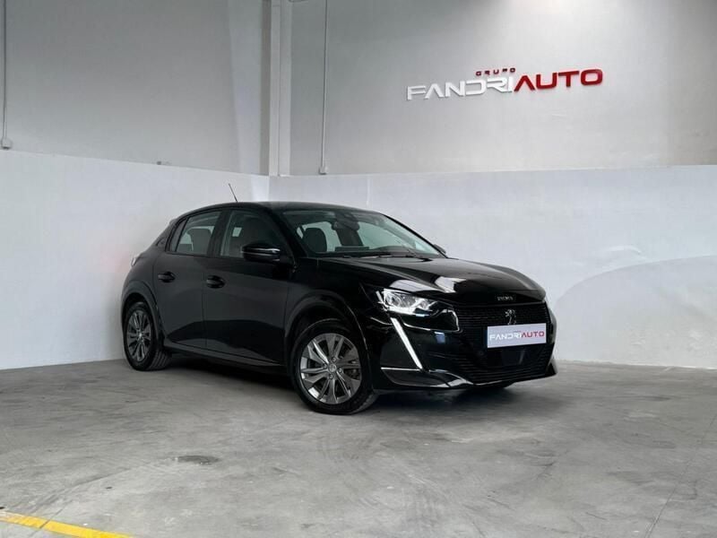 Preto Usado 2021 Peugeot e-208 Allure Citadino | € 15.990 (Super Preço) - Imagem 1/4