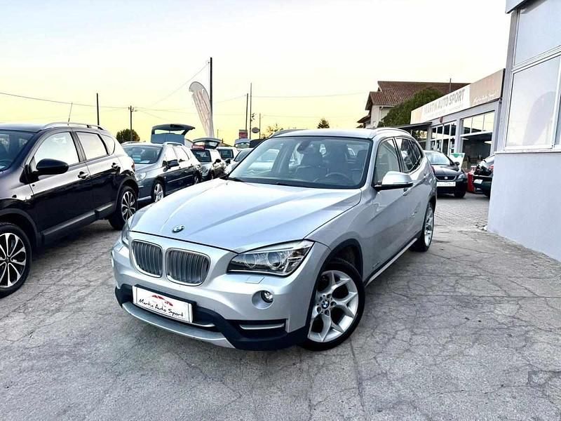 Cinzento Usado 2013 BMW X1 SUV | € 16.990 - Imagem 1/4