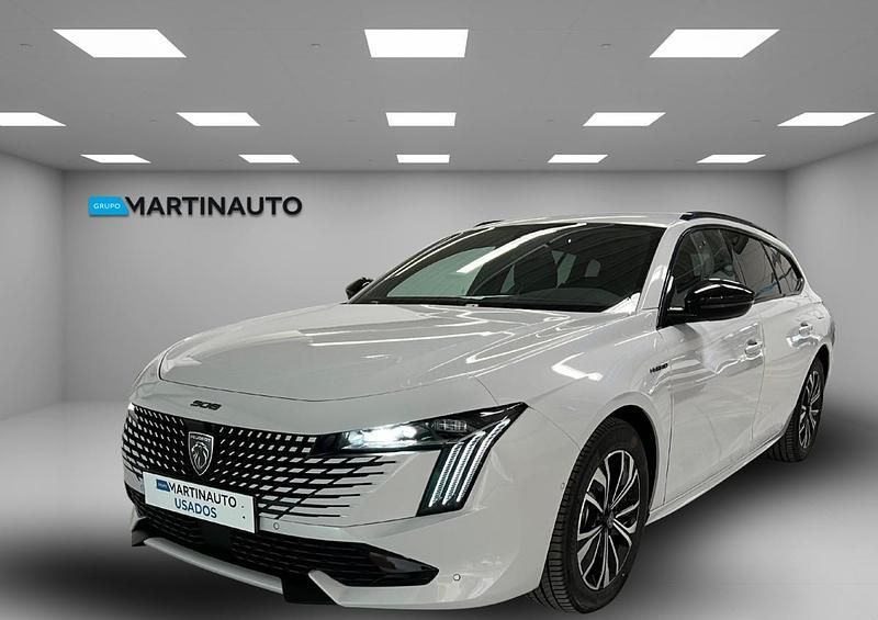 Branco Usado 2023 Peugeot 508 SW Carrinha | € 41.750 - Imagem 1/4