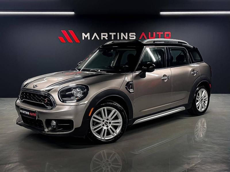 Cinzento Usado 2018 Mini Countryman SUV | € 22.990 - Imagem 1/4